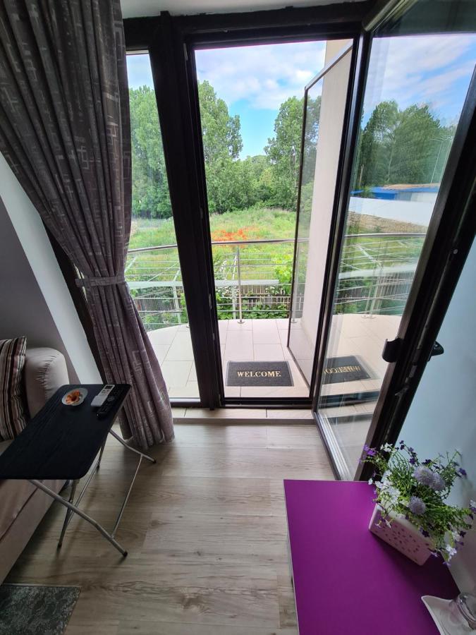 Camera La Vila Констанца Екстериор снимка