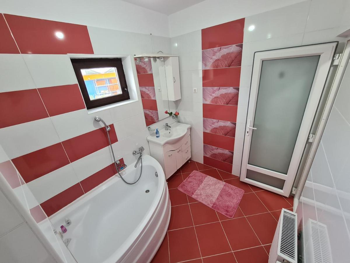 Camera La Vila Констанца Екстериор снимка